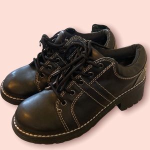 Route 66 Vintage Y2K 90s chunky oxford loafers  platform 7.5